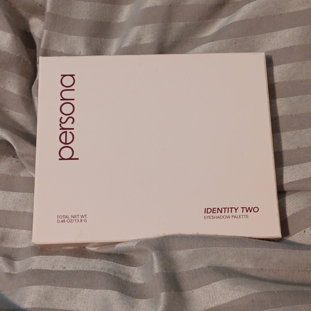 Persona Cosmetics Eyeshadow Palette